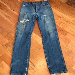 wrangler pants with holes